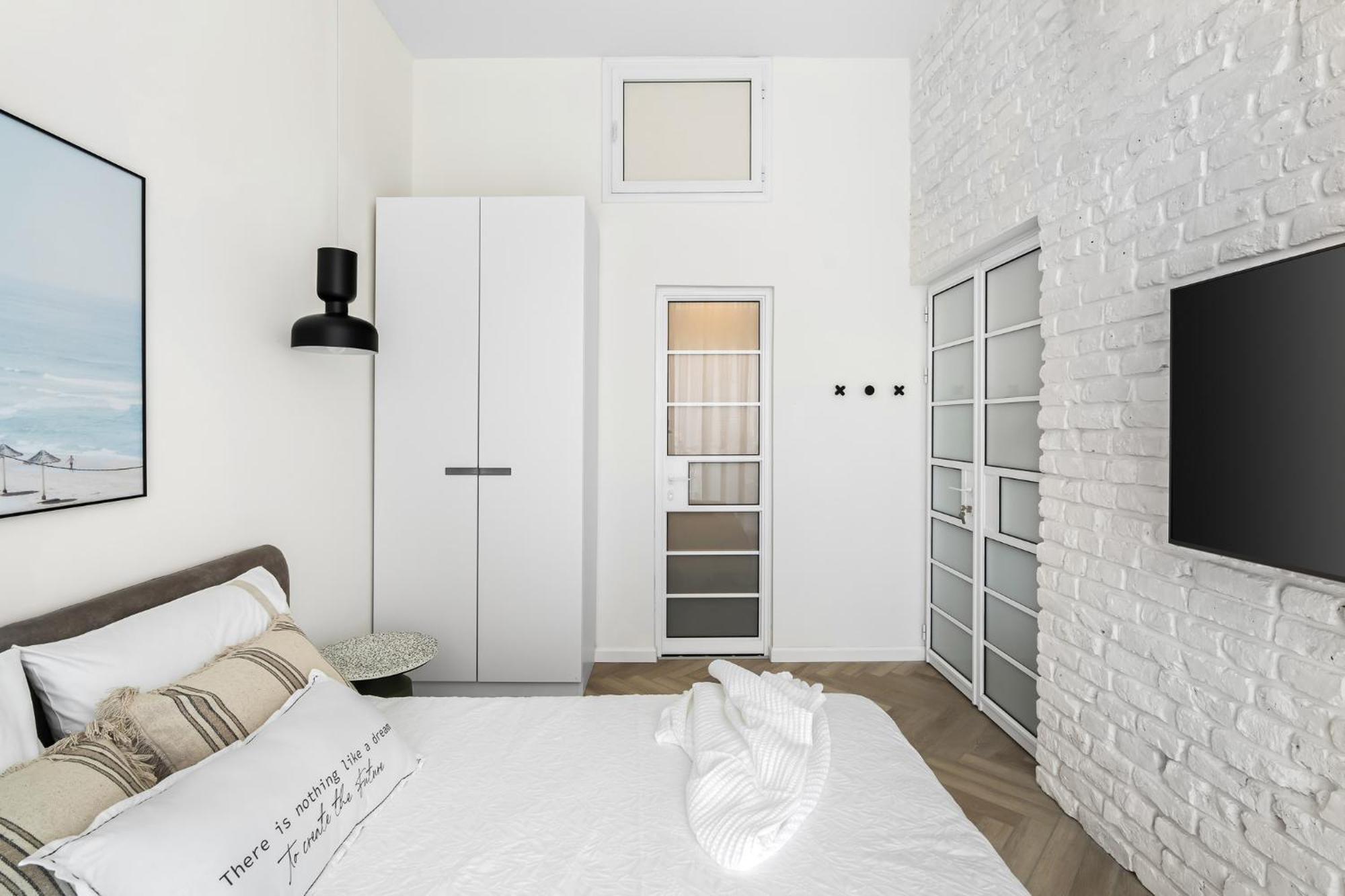 Sunsets Paradise 2Br With Parking By Beachfront Stay Herzelia Esterno foto
