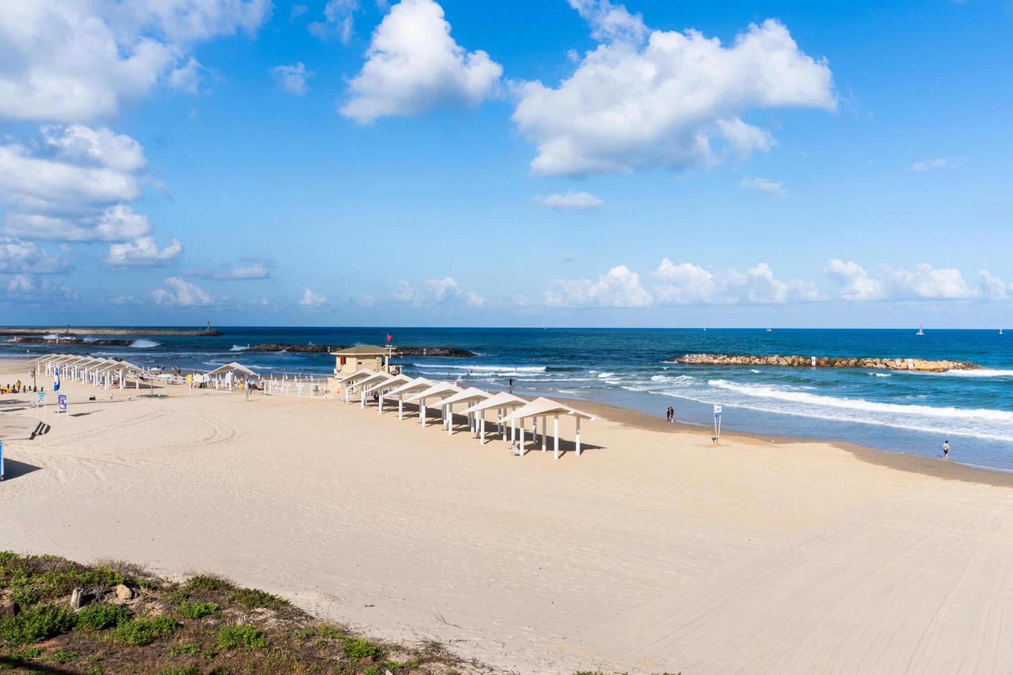 Sunsets Paradise 2Br With Parking By Beachfront Stay Herzelia Esterno foto