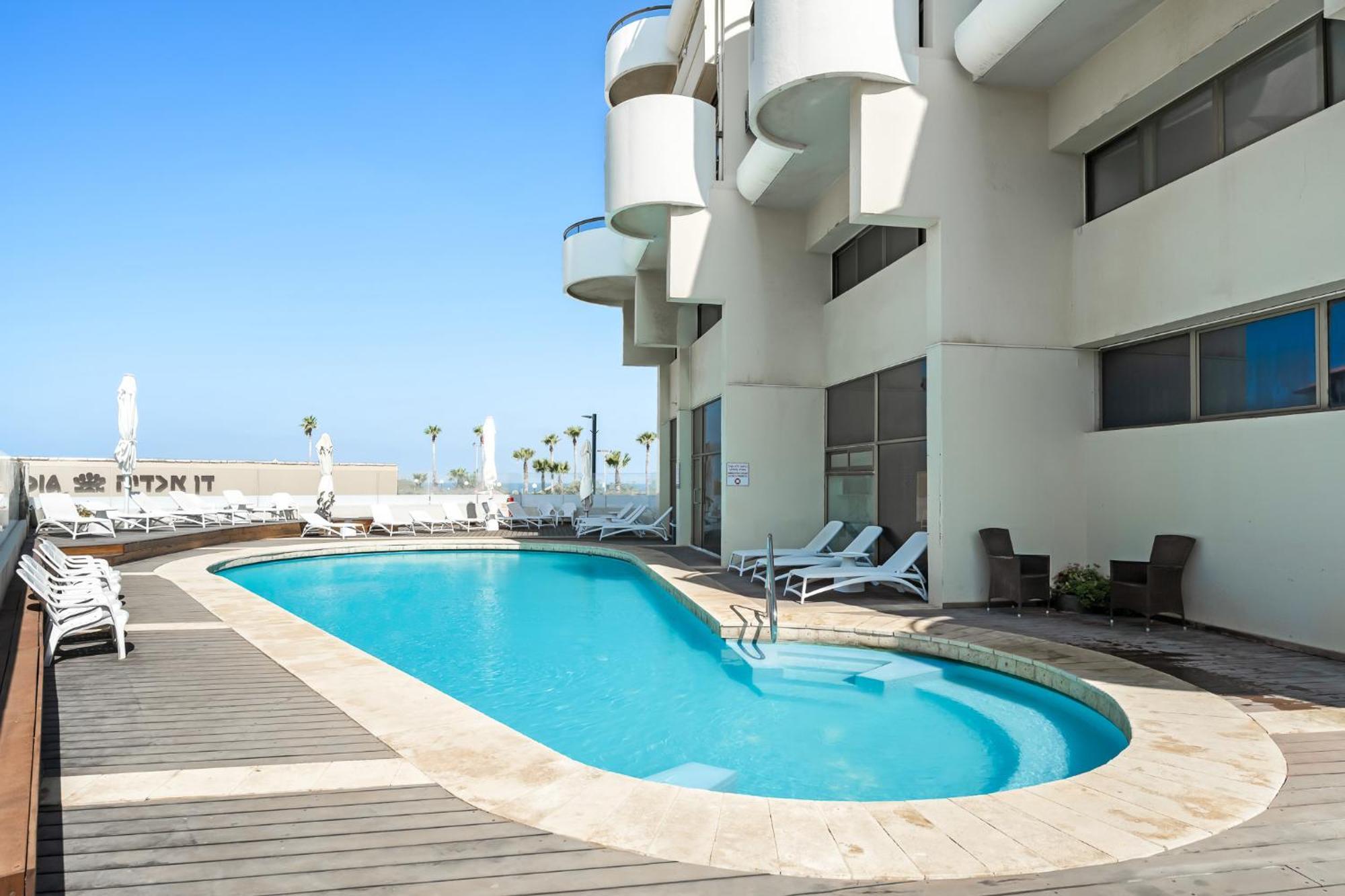 Sunsets Paradise 2Br With Parking By Beachfront Stay Herzelia Esterno foto